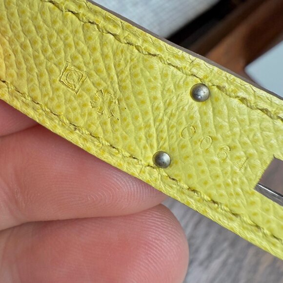 Hermès Soufre Yellow Epsom PHW Birkin 35 Bag - Picture 14 of 15